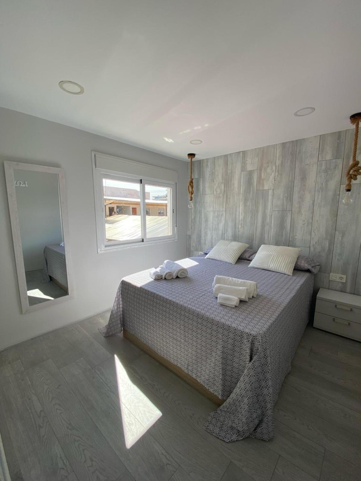 Fantastico Apartamento En トレモリノス エクステリア 写真